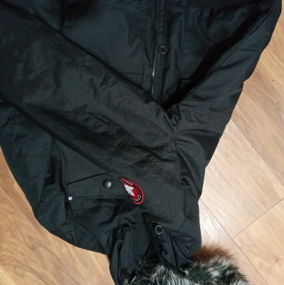 Canada weather gear jacket - Picture 2 of 4